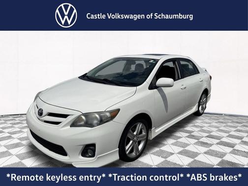 Super White 2013 Toyota Corolla S