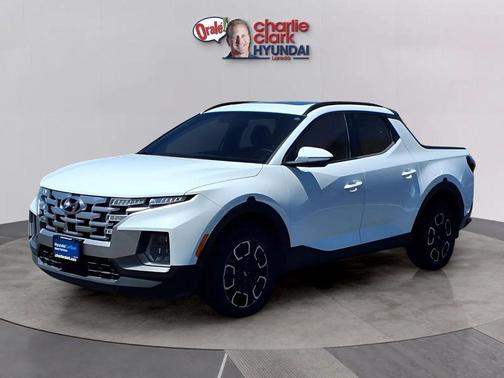 White 2022 Hyundai SANTA CRUZ SEL Premium