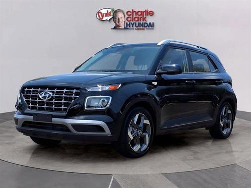 2023 Hyundai VENUE SEL