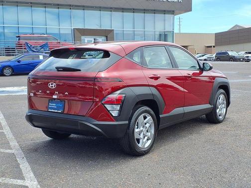 Ultimate Red Metallic 2026 Hyundai KONA SE