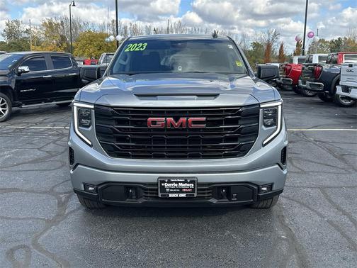 2023 GMC Sierra 1500 Elevation