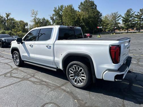 2024 GMC Sierra 1500 Denali Ultimate