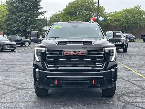 2024 GMC Sierra 2500 AT4