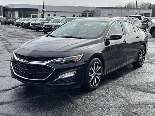 2025 Chevrolet Malibu FWD RS