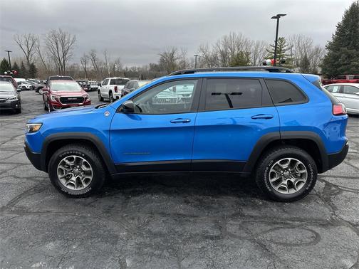 2022 Jeep Cherokee Trailhawk