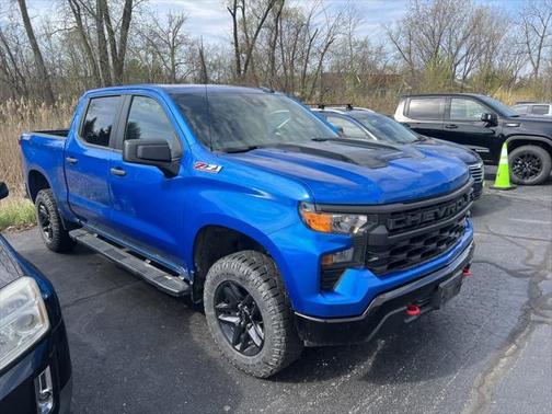 2022 Chevrolet Silverado 1500 Custom Trail Boss