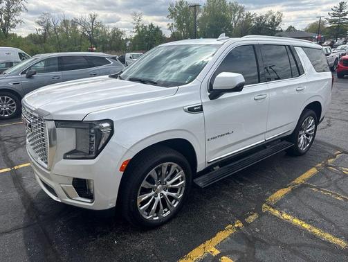 White Frost Tricoat 2024 GMC Yukon Denali