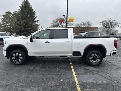 2025 GMC Sierra 2500 Denali