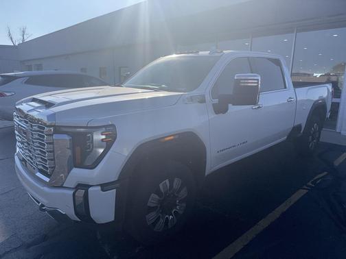 2025 GMC Sierra 2500 Denali