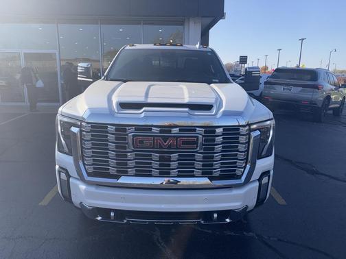 2025 GMC Sierra 2500 Denali