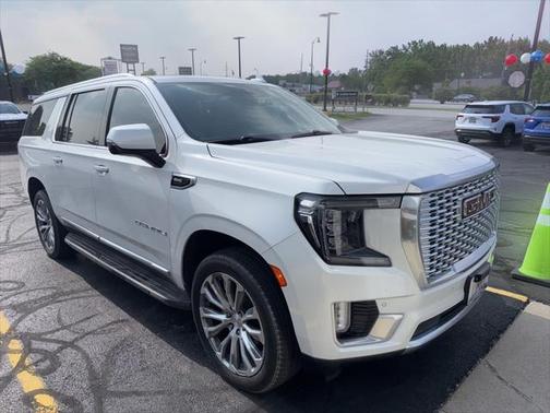 2022 GMC Yukon XL Denali