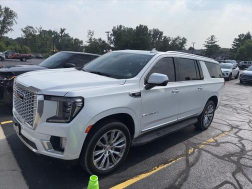 2022 GMC Yukon XL Denali