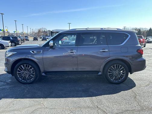 2023 INFINITI QX80 SENSORY AWD