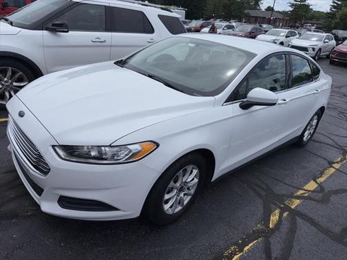 2016 Ford Fusion S