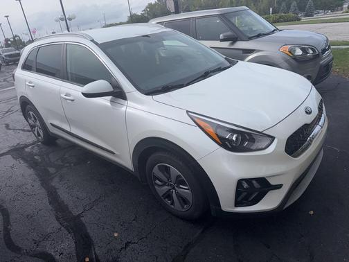 2020 Kia Niro LX