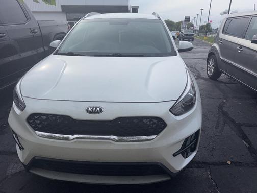 2020 Kia Niro LX