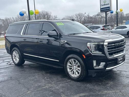 2022 GMC Yukon XL SLT