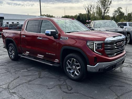 2024 GMC Sierra 1500 SLT