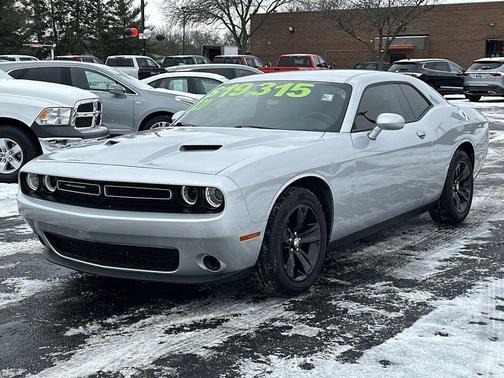 2020 Dodge Challenger SXT