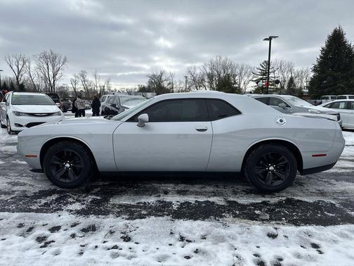 2020 Dodge Challenger SXT