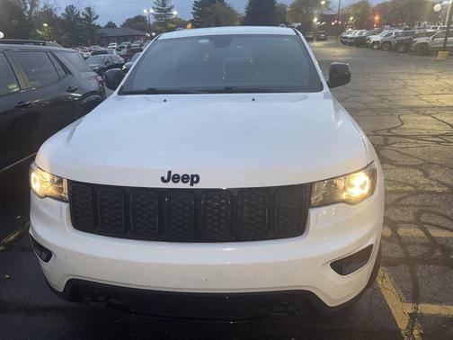 2019 Jeep Grand Cherokee Upland