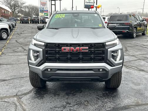 2024 GMC Canyon Elevation