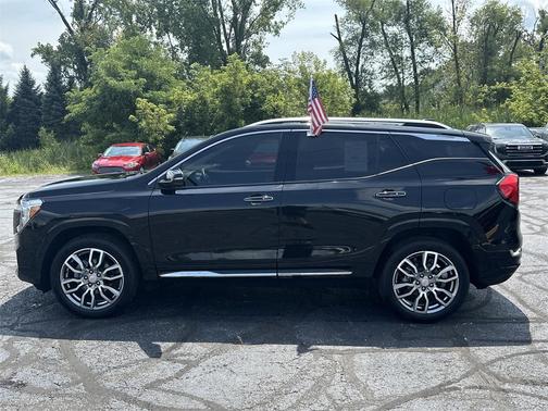 2024 GMC Terrain Denali