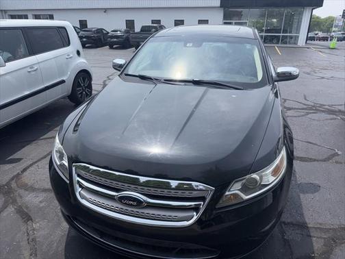 2010 Ford Taurus Limited