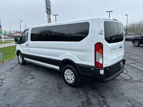 2024 Ford Transit-350 XLT