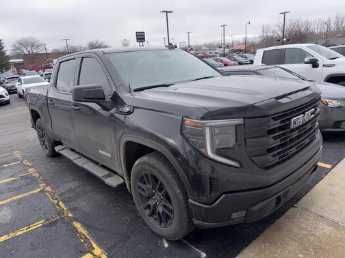 2024 GMC Sierra 1500 Elevation