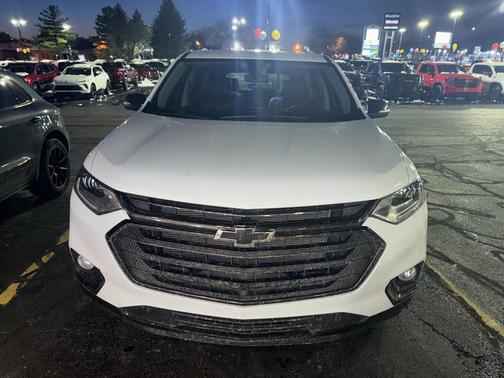 2021 Chevrolet Traverse Premier