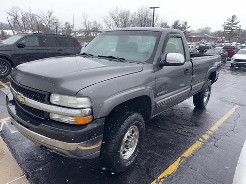 2002 Chevrolet Silverado 2500 LS H/D