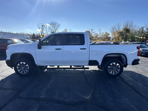 2024 Chevrolet Silverado 2500 Custom