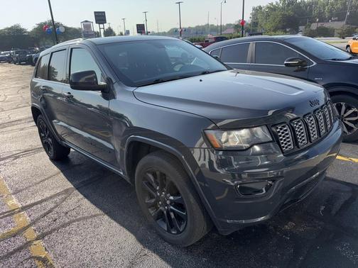 2018 Jeep Grand Cherokee Altitude