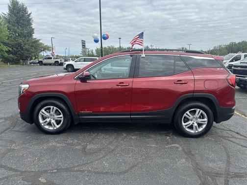 Red Quartz Tintcoat 2018 GMC Terrain SLE