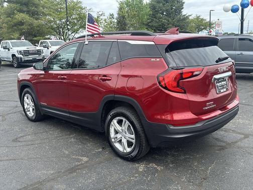 Red Quartz Tintcoat 2018 GMC Terrain SLE