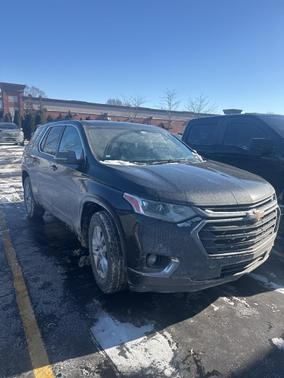 2021 Chevrolet Traverse LT Cloth