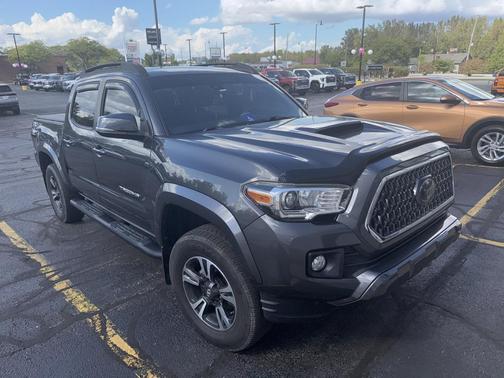 2018 Toyota Tacoma TRD Sport