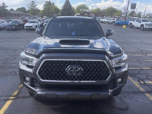 2018 Toyota Tacoma TRD Sport