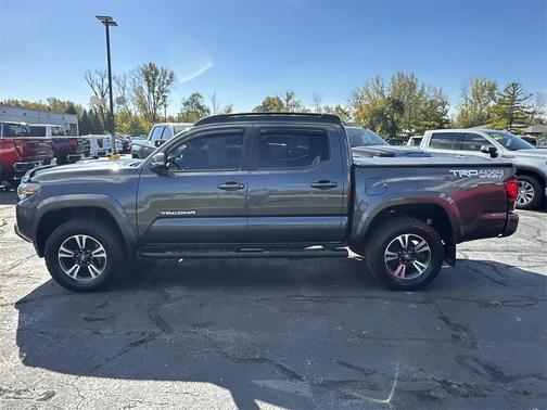 2018 Toyota Tacoma TRD Sport