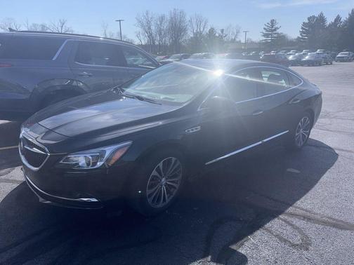 Black Onyx 2018 Buick LaCrosse Premium