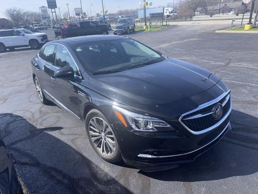 Black Onyx 2018 Buick LaCrosse Premium