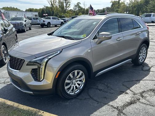 2023 Cadillac XT4 Premium Luxury
