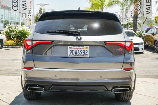 2023 Acura MDX