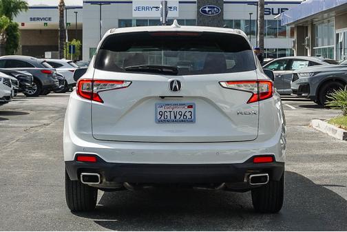 Platinum White Pearl 2023 Acura RDX
