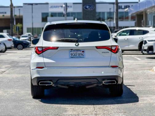 Platinum White Pearl 2023 Acura MDX