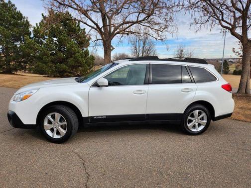 2014 Subaru Outback 2.5i Limited