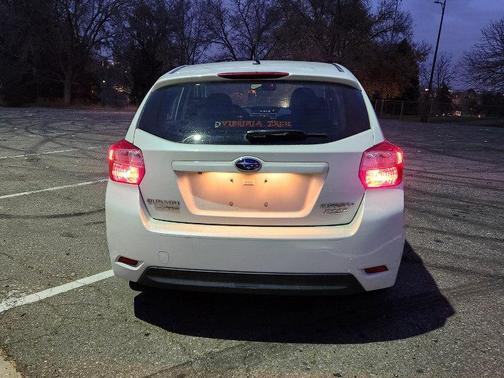 2016 Subaru Impreza 2.0i Premium