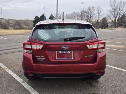 2019 Subaru Impreza 2.0i