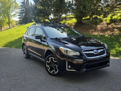 Crystal Black Silica 2016 Subaru Crosstrek 2.0i Limited